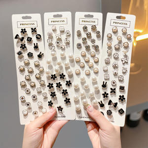 Broche pour chemise <span class=keywords><strong>femme</strong></span>, mini cache-poitrine, épingles de sécurité en émail, boutons, clips pour châle, manteau, robe, vêtements, décoration, fausse perle - Product Image 2