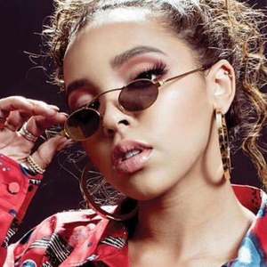 Lunettes de soleil rondes rétro en métal style punk pour femmes, avec logo personnalisé, collection 2025 - Product Image 2