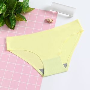 Tangas de seda helada sexys de talle bajo para mujer, bragas sin costuras de una pieza al por mayor, tangas de seda helada de color liso para damas - Product Image 5