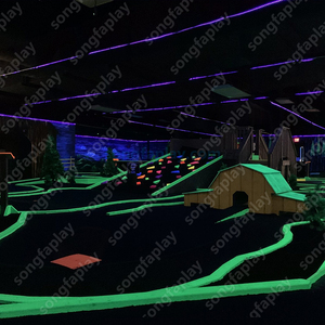 Kit d'accessoires <span class=keywords><strong>de</strong></span> <span class=keywords><strong>golf</strong></span> électrique miniature LED Songfa pour extérieur, tapis <span class=keywords><strong>de</strong></span> <span class=keywords><strong>golf</strong></span> 2m*4m, activités nocturnes familiales en intérieur, simulateur <span class=keywords><strong>de</strong></span> <span class=keywords><strong>golf</strong></span> mobile - Product Image 2