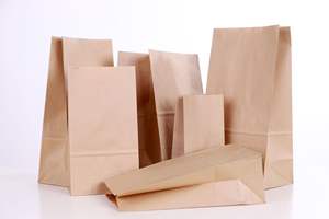 Sac fourre-tout de style classique en papier couché de luxe personnalisé Poignées en corde de coton Recyclable Logo personnalisé Emballage cadeau Marque LIANYOU - Product Image 3