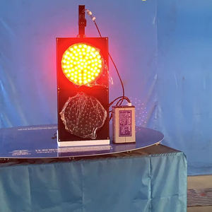 300mm Intersection Smart Vert Jaune Rouge Plein Écran PC Chemin De Fer Passerelle Solaire Led Piéton Signal De Trafic Flash Lumières - Product Image 1