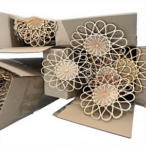 Multi-Color Flower Rattan Plate-High Capacity Handcrafted Vintage Design Eco-Friendly Durable Round 300mm Decor - Product Image 1