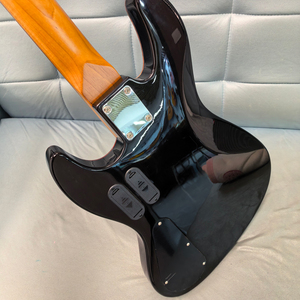 Basse électrique haut de gamme à 4 cordes, finition en placage de résine brillante, manche en érable, service de personnalisation du logo - Product Image 4