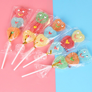 Venta al por Mayor <span class=keywords><strong>de</strong></span> Fábrica OEM, Deliciosos Piruletas en Forma <span class=keywords><strong>de</strong></span> Corazón con Carita Sonriente, Brochetas <span class=keywords><strong>de</strong></span> Frutas, Caramelos <span class=keywords><strong>de</strong></span> Goma - Product Image 2