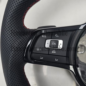 Volante Deportivo de Cuero Perforado y Fibra de Carbono para Volkswagen VW GTI7 Golf MK7 - Product Image 5