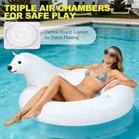Bouée gonflable en forme d'ours polaire avec porte-gobelet pour la détente estivale en eau, idéale pour la plage et la relaxation des adultes