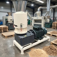 Granulateur à matrice plate CE 50-500 kg/h pour granulés de bois, machine à granulés de combustible biomasse à partir de sciure avec moteur et engrenages pour le chauffage agricole