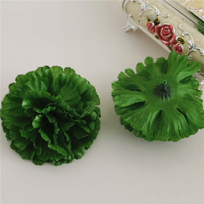 Vert foncé