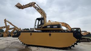 Fast neuwertiger gebrauchter japanischer Caterpillar 320CL Amphibienbagger, schwimmender Pontonbagger, Sumpfbagger für Flussbaggerarbeiten. - Product Image 2