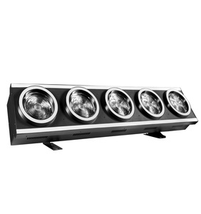 QSE Lighting 850W COB LED Matrix Light 5*150W Golden White Pixel <span class=keywords><strong>Mapping</strong></span> avec anneaux auxiliaires RGB pour club - Product Image 3
