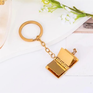 Elegante Ciondolo a Forma di Libro in Acciaio Inossidabile, Catena per Maglione, Charm Personalizzabile con Messaggi d'<span class=keywords><strong>Amore</strong></span>, Portachiavi a Libro Apribile - Product Image 4