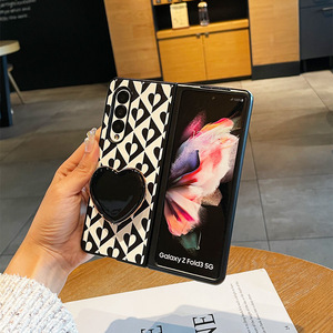 Custodia Protettiva in Pelle Antiurto SP036 con Supporto a Cuore Compatibile con <span class=keywords><strong>Samsung</strong></span> Z Fold 3/4, Z Fold 5/6, W22/24 - Product Image 3