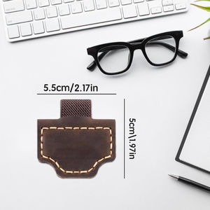 ที่คั่นหนังสือหนังวินเทจแบบแม่เหล็กพร้อมห่วงยางยืดสำหรับใส่ปากกา ที่คั่นหน้าหนังสือสำหรับคนรักหนังสือ มีจำนวนสั่งซื้อขั้นต่ำน้อย ที่คั่นหนังสือพร้อมที่ใส่ปากกา - Product Image 2