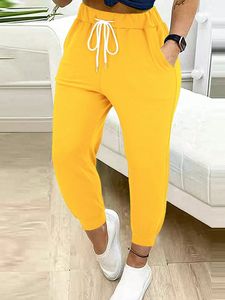 Damen Cropped Jogginghose mit elastischem Kordelzug, schmal zulaufende Knöchelhose, lässige Athleisure-Bekleidung für den Alltag - Product Image 3