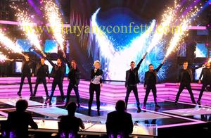 آلة إطلاق الألعاب النارية المحمولة في الأماكن المغلقة ، ألعاب نارية باردة ، مسدس حبر للمسرح ، ألعاب نارية لحفلات الزفاف ، ألعاب نارية - Product Image 6