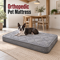 Matelas orthopédique pour chien avec housse matelassée amovible, noyau en fibre de coco et options de passepoil personnalisées pour les marques de lits pour animaux de compagnie