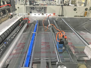 स्वचालित हाई स्पीड बॉटम शेप विकेट बैग जिपर डिवाइस के साथ मशीन - Product Image 4