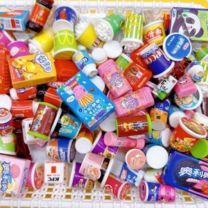 Venta al por mayor color transparente Kawaii Kiki conejo de alta calidad que brilla en la oscuridad dibujos animados simulados lindo juguete bolsa ciega bolsa misteriosa - Product Image 4