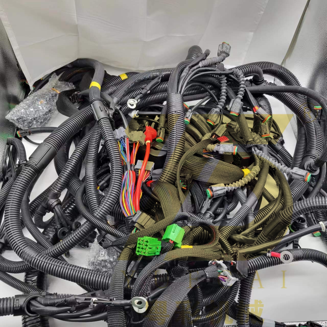 YUE CAI 14657945 VOE14657945 14669009 14546944 Excavator