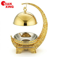 TIANXING Restaurant Hotel 8L Chafing Dish de Luxe en Forme de Lune Dorée, Ensemble de Buffet Professionnel avec Couvercle Suspendu pour la Restauration