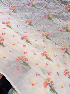 Tela de Bordado Múltiple de Primera Calidad con Diseño Floral, Material de Malla Suave para Vestidos y Ropa de Novia en Venta - Product Image 5