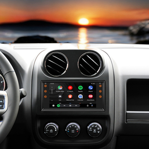 Estéreo para Auto con Cámara AHD, Llamadas Manos Libres, Mirror Link, Video de YouTube, Ajuste de Ecualizador, Control en el Volante para Jeep - Product Image 1