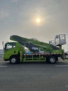 Camion de travail en hauteur ISUZU ELF 30M 4x2, nacelle télescopique, nouveau moteur diesel manuel Euro 6 150-250 CV - Product Image 2