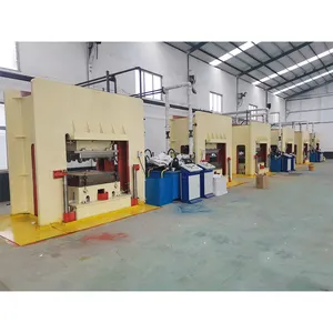 High Efficiency Sawdust Wood Pallet Press Machine/Pallet Production Line