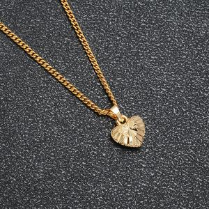 Pendentif Cœur Grand Format Personnalisé Plaqué Or 24K 18K en Laiton avec Zircon pour Mariage Enfant et Mode - Product Image 3