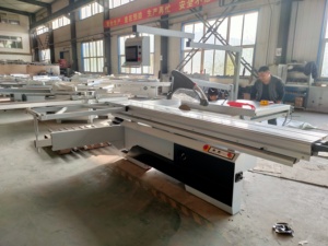 Sistema di Guida Automatica di Precisione CNC per Sega Circolare, Sega a Pannello di Precisione per Mobili - Product Image 3