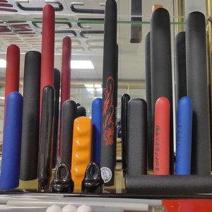 We supply PVC dip-molded handle covers, plastic protective covers with smooth and matte finishes, silicone handle covers, - Product Image 1