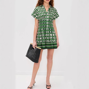 Europa y Estados Unidos, Nueva Colección 2025, Blusa de Alta Gama con Estampado Geométrico, Cintura Plizada, Cuello en V, Botones, Corta, Talla S - Product Image 1