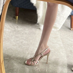 Sandales à talons aiguilles en cuir verni pour femmes, à bout ouvert, avec boucle de fermeture, sexy, tendance mode estivale, livraison directe - Product Image 4