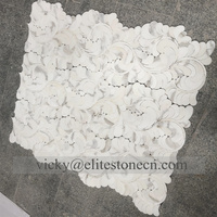 Mosaïque de marbre blanc Thassos à motif de feuilles modernes 1212 polie pour la décoration de pièces et les villas