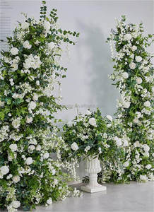 C-322 Nuovo Design Arco Nuziale per Disposizioni Floreali, Struttura a Corno di Bue con Piante Verdi e Campanule Pendenti, Arco in Metallo - Product Image 4