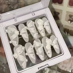 Logotipo personalizado zapatos <span class=keywords><strong>de</strong></span> ballet francés modelo acrílico medio parche <span class=keywords><strong>de</strong></span> <span class=keywords><strong>uñas</strong></span> postizas pegamento nacarado Camelia armadura diseño banda <span class=keywords><strong>de</strong></span> <span class=keywords><strong>uñas</strong></span> artificiales - Product Image 4