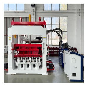 Machine à fabriquer des blocs automatique à haute précision contrôlée par PLC Qt12-15F pour pavés, briques en ciment avec une capacité de 2000 pièces/heure - Product Image 6