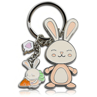 Porte-clés en métal personnalisé en gros, multi-breloques lapin, émail souple et dur, motif animal et fleur, tendance, cadeau pour femme, vente en gros