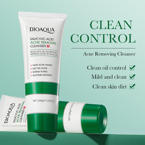 Nettoyant Visage Anti-Acné à l'Acide Salicylique Marque Blanche – Contrôle du Sébum et <span class=keywords><strong>Nettoyage</strong></span> <span class=keywords><strong>en</strong></span> <span class=keywords><strong>Profondeur</strong></span> pour Peaux Grasses à Tendance Acnéique - Product Image 3