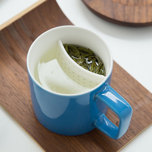 Creative Porcelain <b>Tea</b> <b>Infuser</b> Cups Ceramic Loose Leaf <b>Tea</b> <b>Mug</b> with Lid - Product Image 1