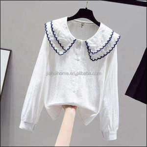 Camicetta Casual da <span class=keywords><strong>Donna</strong></span> 2025 Nuova Collezione Estiva con Stampa Floreale, Maniche Lunghe, Scollo a V, Vestibilità Ampia, con Bottoni Frontali e Logo, in <span class=keywords><strong>Viscosa</strong></span> con Spandex - Product Image 3