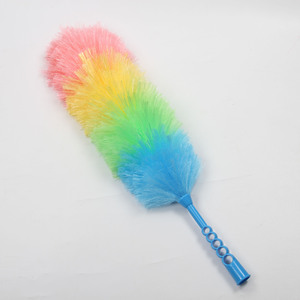 Plumeau en plastique PP multicolore flexible antistatique pour le nettoyage domestique, élimination de la poussière, plumeau à cinq liens avec manche - Product Image 5