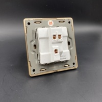 3组2路大全面板开关板切割机电气插座开关英国标准墙壁开关