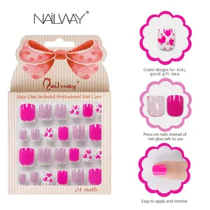 Nail Supplies 24pcs/Box Glitter Press On Artificial Nails Children Cute Colorful Love Heart Design Kids False Nails With Glue