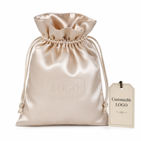 Sac à poussière en satin de luxe en gros, pochette à cordon en soie avec logo personnalisé pour le rangement de sacs à main