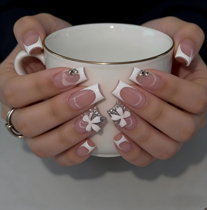 24 <span class=keywords><strong>Uñas</strong></span> Postizas <span class=keywords><strong>de</strong></span> Resina 3D con Punta Francesa, Color <span class=keywords><strong>Rosa</strong></span> Nude, Forma Cuadrada Larga, con Pedrería Brillante, Reutilizables y Adhesivas - Product Image 1