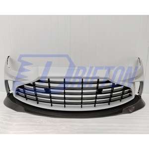 Facelift to V12 Vantage Kit de carrosserie pour <span class=keywords><strong>Aston</strong></span> <span class=keywords><strong>Martin</strong></span> <span class=keywords><strong>V8</strong></span> Vantage 2018-2023 Matériau en fibre de carbone sec - Product Image 2