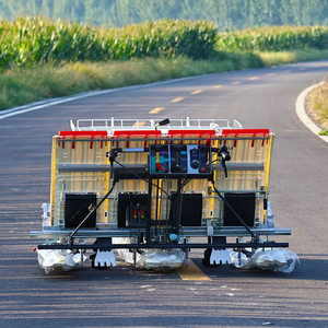 Macchina per il trapianto di riso a mano a 4 file: un prodotto di successo - Product Image 5