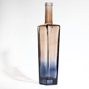 Les bouteilles en verre rectangulaires carrées populaires peuvent être fabriquées avec de la peinture en aérosol pour le <span class=keywords><strong>GIN</strong></span> et le whisky. - Product Image 6